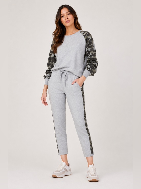 Monrow Pants - 🩶 Monrow Vintage Sweatpants Camo Side Stripe Small NWT Jogger Lounge Pants